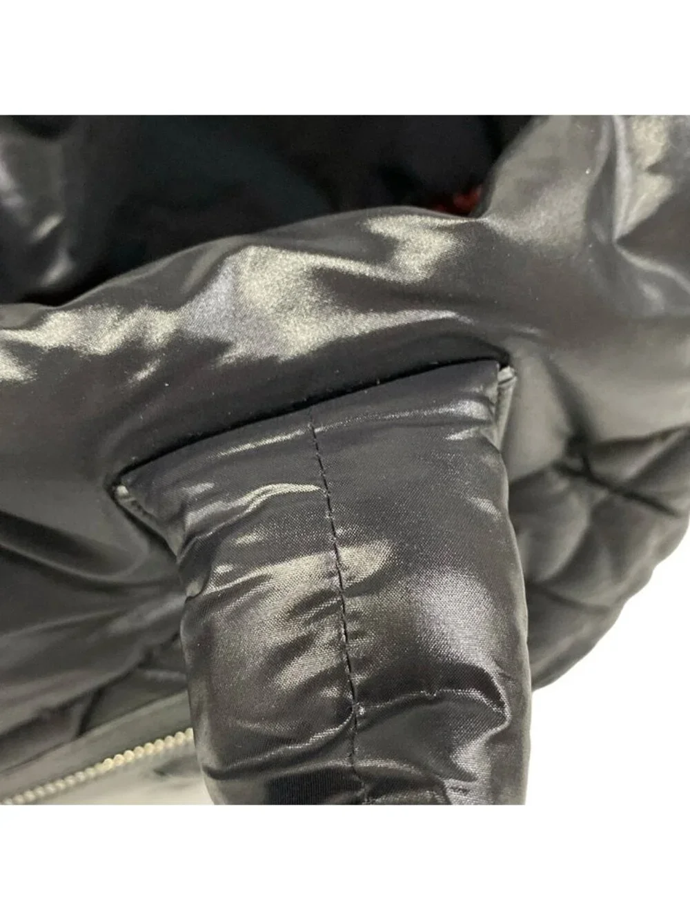 ★SOLD★ Chanel Tote Coco Cocoon PM Black Reversible Silver Leather - Picture 11 of 15